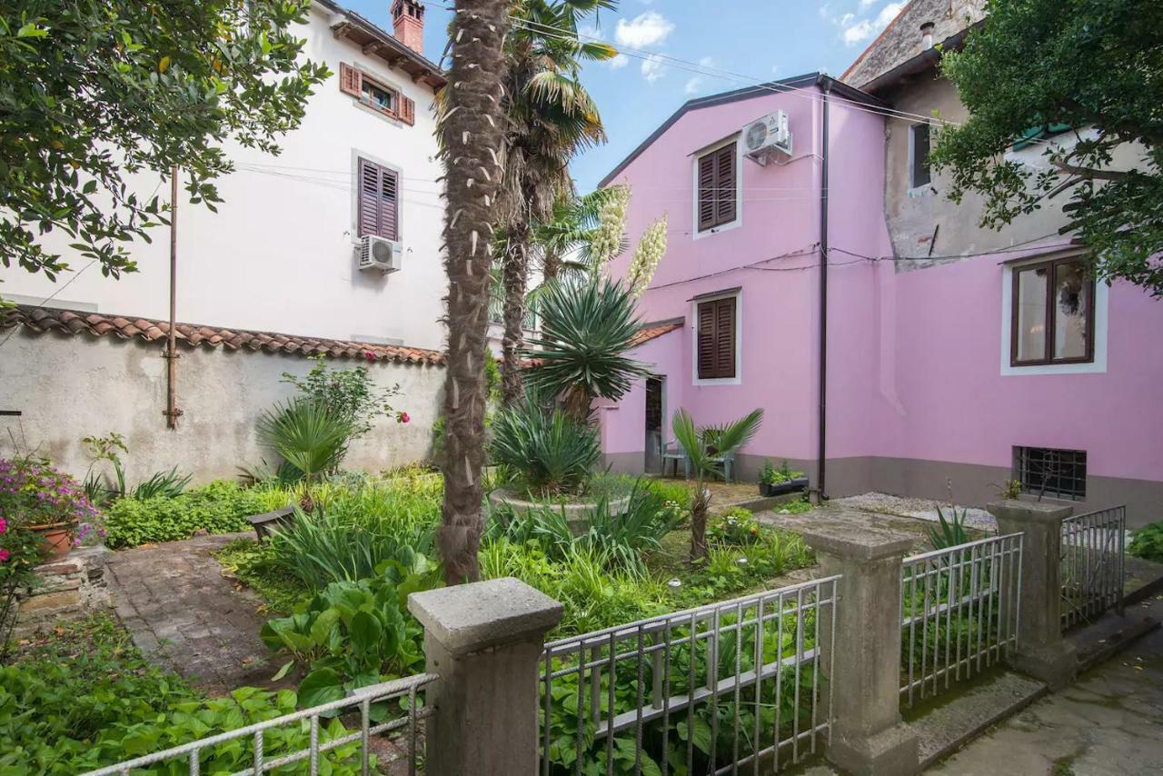 Charming Apartment Koper Exteriör bild